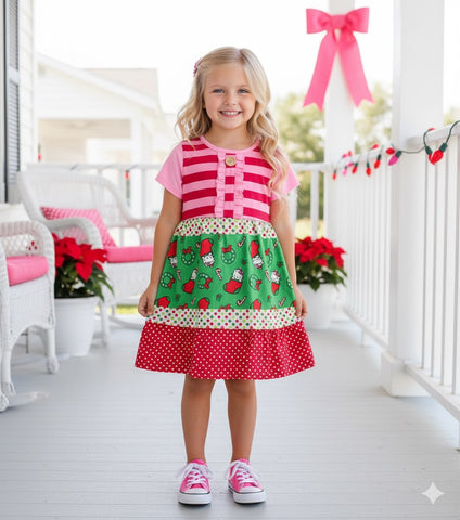 *One Available* sz 18mo- girl’s 5 Christmas Kitty dress